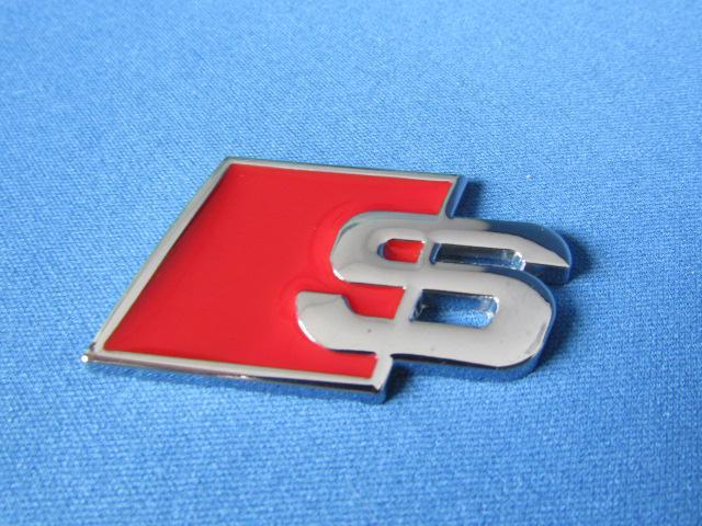 ●Audi アウディ sport S 仕様 メタル製 CH/RED エンブレム 数量限定品! < 自動車/バイク ●Audi アウディ sport S 仕様 メタル製 CH/RED エンブレム 数量限定品! < 自動車/バイク