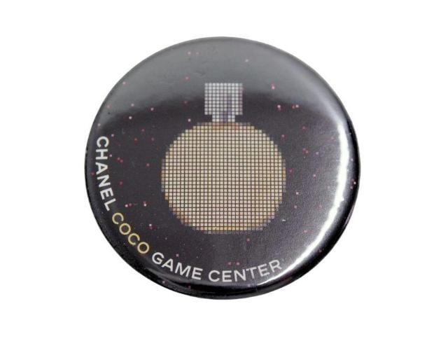シャネル ノベルティ 缶バッジ 3個セット ブローチ COCO GAME CENTER チャンス 口紅 CHANEL【正規品】 < ブランド シャネル ノベルティ 缶バッジ 3個セット ブローチ COCO GAME CENTER チャンス 口紅 CHANEL【正規品】 < ブランドの