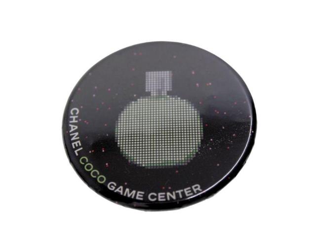 シャネル ノベルティ 缶バッジ 3個セット ブローチ COCO GAME CENTER チャンス 口紅 CHANEL【正規品】 < ブランド シャネル ノベルティ 缶バッジ 3個セット ブローチ COCO GAME CENTER チャンス 口紅 CHANEL【正規品】 < ブランドの