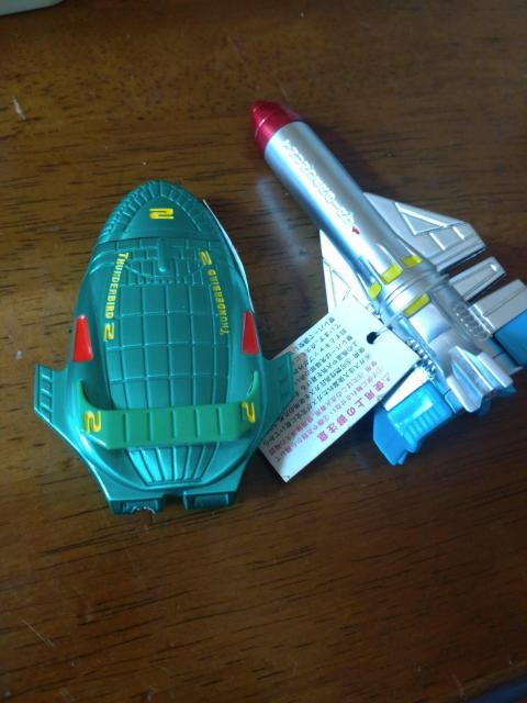 サンダーバードガスライター2点セット < 男性ファッション  サンダーバードガスライター2点セット < 男性ファッションの