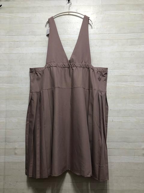 新品☆10L♪ベージュ系サイドプリーツジャンパースカート♪ジャンスカQ542 < 女性ファッション 新品☆10L♪ベージュ系サイドプリーツジャンパースカート♪ジャンスカQ542 < 女性ファッションの