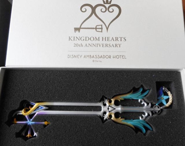 ディズニーアンバサダーホテル20周年記念 キングダムハーツ スペシャルルームキー < アニメ/コミック/キャラクター ディズニーアンバサダーホテル20周年記念 キングダムハーツ スペシャルルームキー < アニメ/コミック/キャラクターの