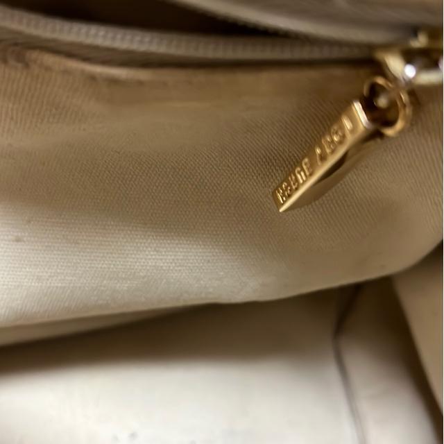 ���K�g���[�o�[�`�̃g�[�g�o�b�O �� �u�����h�� 