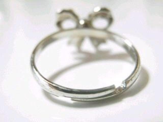 【小悪魔ageha掲載】調整可能♪エタニティリボンリング.箱付 レッド < 女性アクセサリー/時計 【小悪魔ageha掲載】調整可能♪エタニティリボンリング.箱付 レッド < 女性アクセサリー/時計の