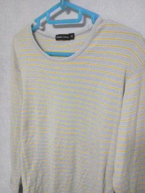 F[80UNIQLO{[_[TVc Cgu[~CG[ XL  uh 