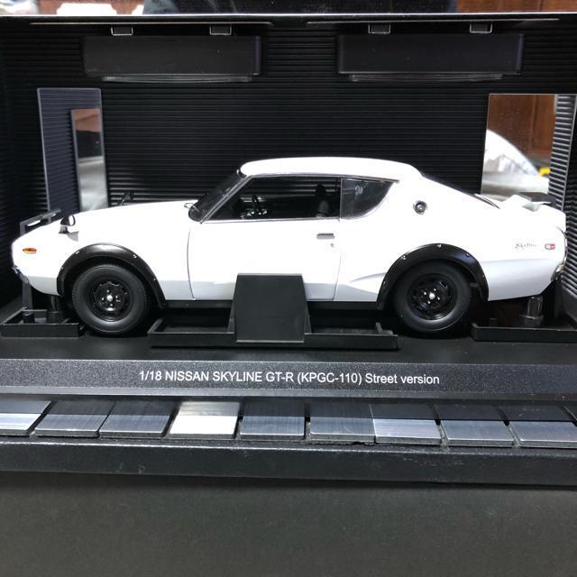新品未展示品 京商1/18 日産スカイライン2000GT-Rストリート < ホビー  新品未展示品 京商1/18 日産スカイライン2000GT-Rストリート < ホビーの