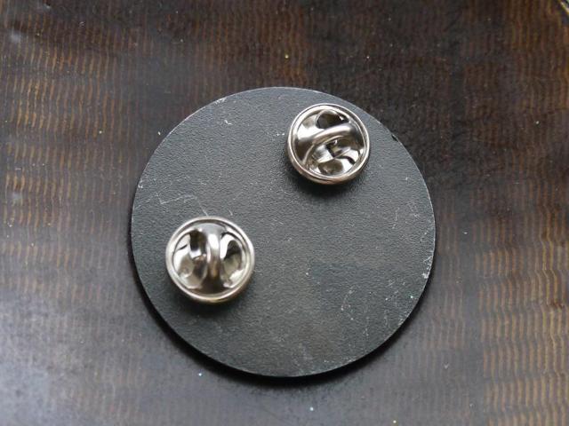 新品 クトゥルフ H.P.ラヴクラフト ピンブローチ ピンバッジ ピンズ < 男性アクセサリー/時計  新品 クトゥルフ H.P.ラヴクラフト ピンブローチ ピンバッジ ピンズ < 男性アクセサリー/時計の