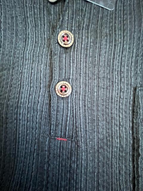 LLサイズ!高貴紳士的!和のくつろぎ!サラッとしじら織り!ヘンリーネック!半袖シャツ!濃灰系色合いの黒系色合い! < 男性ファッション  LLサイズ!高貴紳士的!和のくつろぎ!サラッとしじら織り!ヘンリーネック!半袖シャツ!濃灰系色合いの黒系色合い! < 男性ファッションの