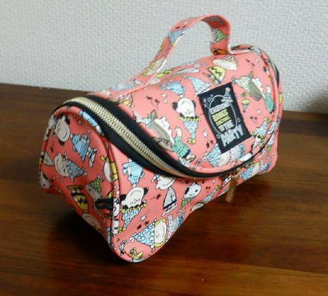 ◆スヌーピー ハンドバッグ 化粧ポーチ 未使用品 < 女性ファッション  ◆スヌーピー ハンドバッグ 化粧ポーチ 未使用品 < 女性ファッションの