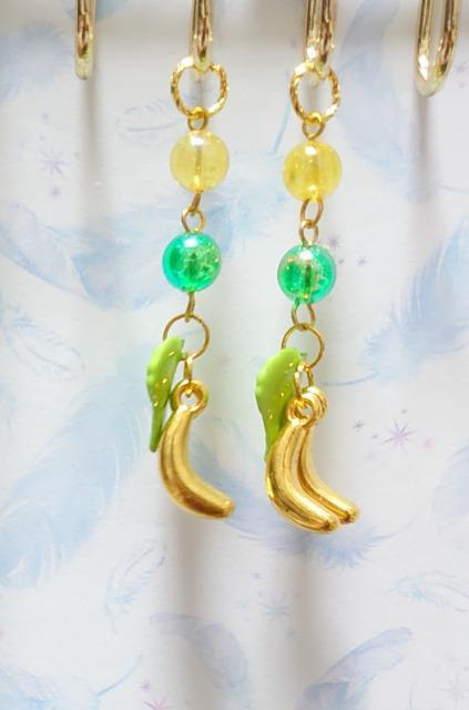 ハンドメイド♪使い方色々!ツインアクセサリーチャーム【パーツなし】ゆらゆらゴールデンバナナ☆夏アクセに☆ < 女性ファッション  ハンドメイド♪使い方色々!ツインアクセサリーチャーム【パーツなし】ゆらゆらゴールデンバナナ☆夏アクセに☆ < 女性ファッションの