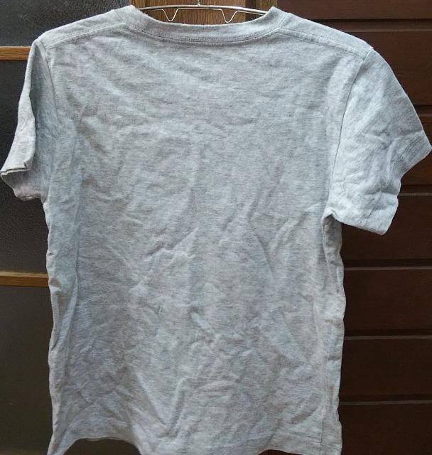 ユニクロカウズKAWS×peanutsスヌーピーSNOOPYコラボTシャツUTグレー灰色サイズ130 < ブランド ユニクロカウズKAWS×peanutsスヌーピーSNOOPYコラボTシャツUTグレー灰色サイズ130 < ブランドの