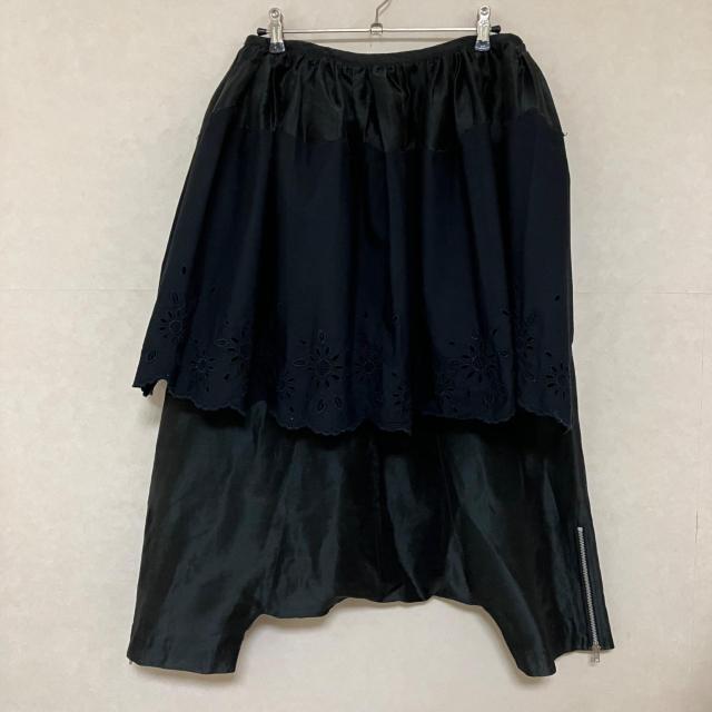 COMME des GARCONS �R���f�M�����\�� ���C���[�h�� �X�J���b�v�h�J �f�U�C�� �{�g���X ��  �� �u�����h�� 