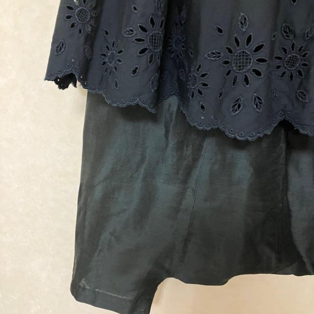 COMME des GARCONS �R���f�M�����\�� ���C���[�h�� �X�J���b�v�h�J �f�U�C�� �{�g���X �� �� �u�����h�� 