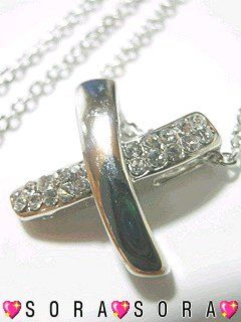 【プラチナ】ジルコニアピカソクロスネックレス 箱付 < 女性アクセサリー/時計 【プラチナ】ジルコニアピカソクロスネックレス 箱付 < 女性アクセサリー/時計の