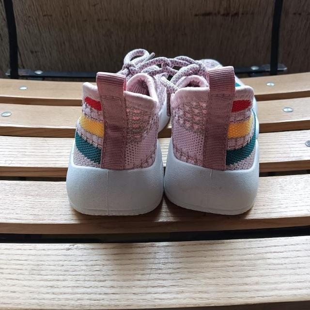 新品 20.5cm スニーカー ピンク 子供靴 キッズ 靴 シューズ ローカット < キッズ/ベビー  新品 20.5cm スニーカー ピンク 子供靴 キッズ 靴 シューズ ローカット < キッズ/ベビーの