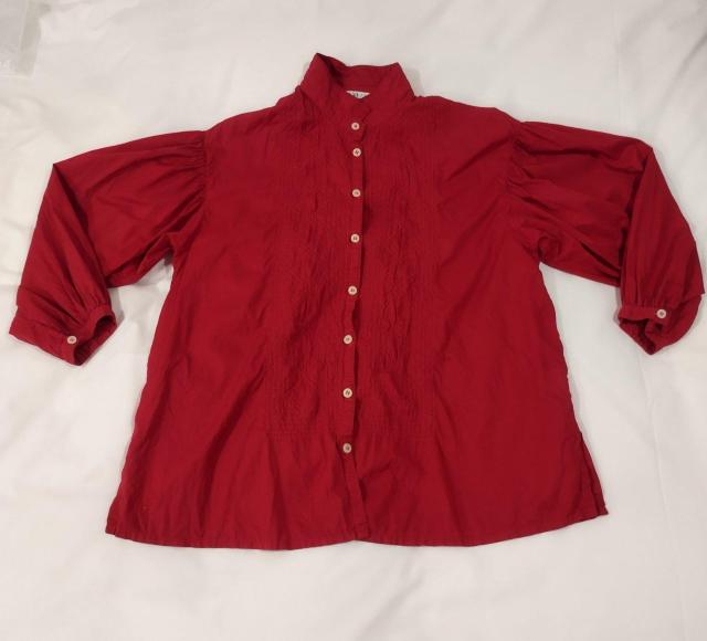 赤いバルーンスリーブ長袖シャツ < 女性ファッション 赤いバルーンスリーブ長袖シャツ < 女性ファッションの