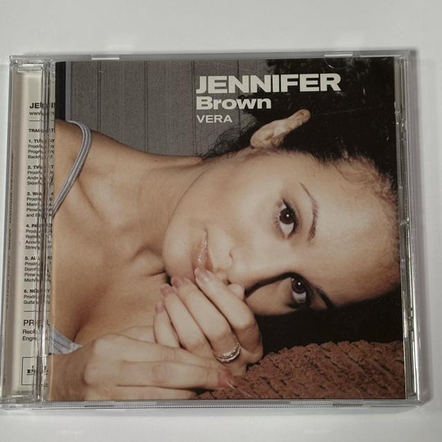 Jennifer Brown / Vera < CD/DVD/ビデオ Jennifer Brown / Vera < CD/DVD/ビデオの