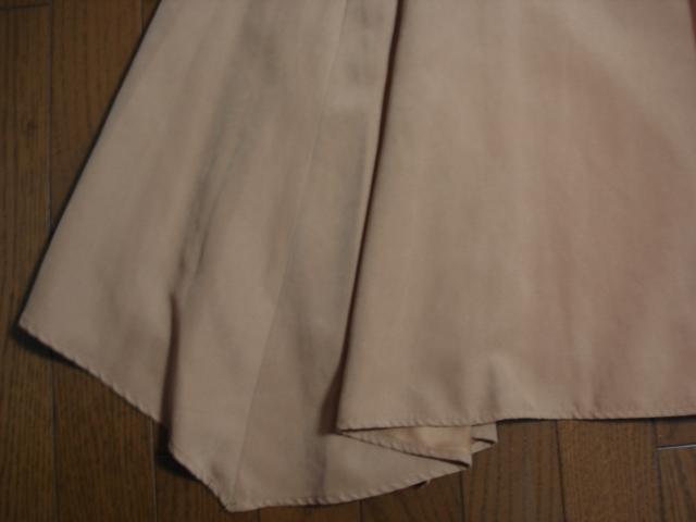 ★クイーンズコート 裾変形デザインスウェード風スカート★着用1度!超激安! < ブランド ★クイーンズコート 裾変形デザインスウェード風スカート★着用1度!超激安! < ブランドの