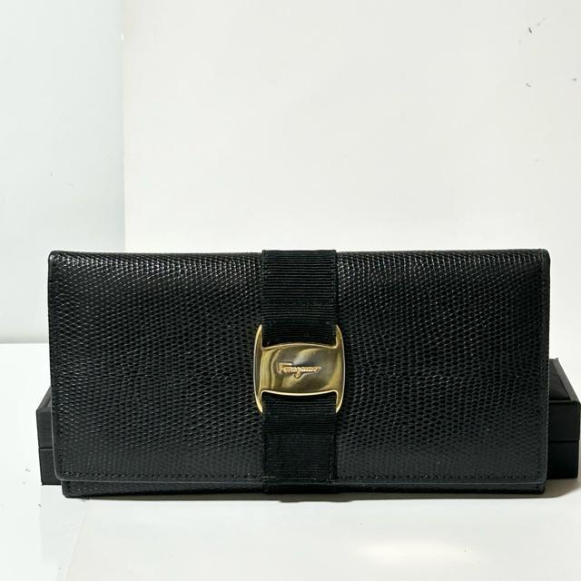 Salvatore Ferragamo �t�F���K�� ���@�� ���U�[�h�^�������U�[ ��܂� �����z �E�H���b�g �u���b�N �S�[���h �� �u�����h�� 