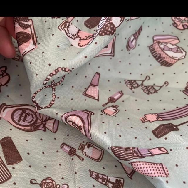 コスメ柄☆パステルカラー☆総柄デザイン。エコバッグ < 女性ファッション コスメ柄☆パステルカラー☆総柄デザイン。エコバッグ < 女性ファッションの