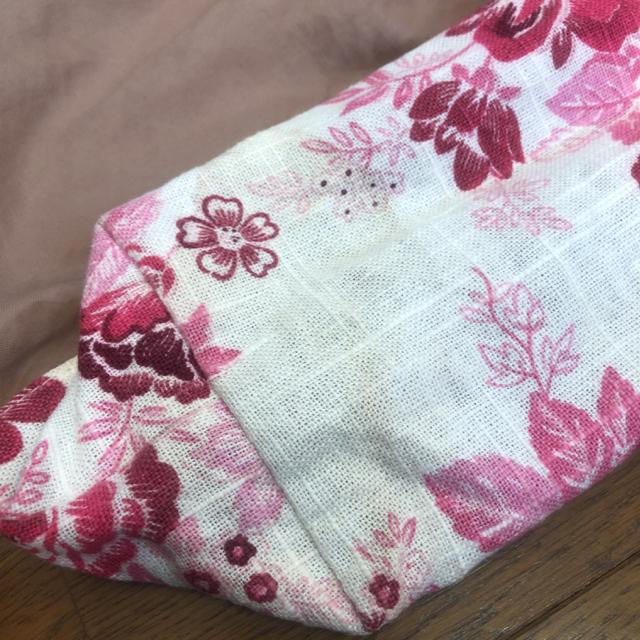  LAURA ASHLEY GRobO  uh 