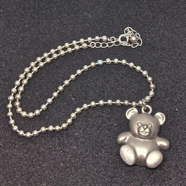 HOMICO★新品★ベア半立体モチーフネックレス/シルバー < 女性アクセサリー/時計  HOMICO★新品★ベア半立体モチーフネックレス/シルバー < 女性アクセサリー/時計の