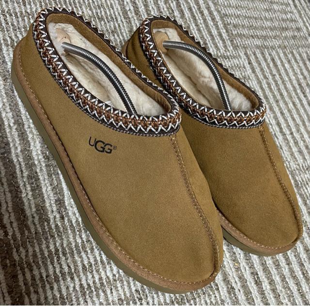 美品 UGG アグ  TASMAN タスマン メンズ US11 29cm カウスエード シープスキン 天然ウール 定価19800円 < ブランド  美品 UGG アグ  TASMAN タスマン メンズ US11 29cm カウスエード シープスキン 天然ウール 定価19800円 < ブランドの