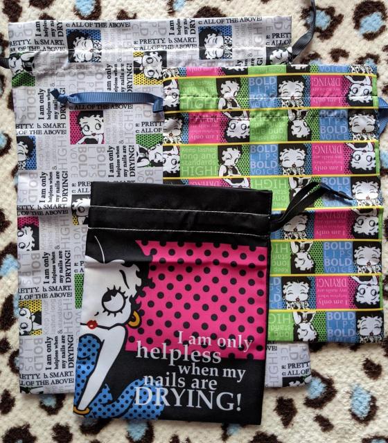 Betty Boop ベティちゃん巾着B枚セット < アニメ/コミック/キャラクター Betty Boop ベティちゃん巾着B枚セット < アニメ/コミック/キャラクターの