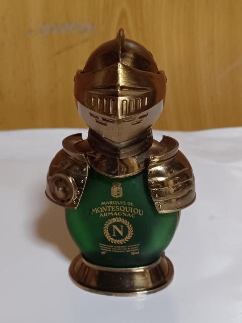 ミニチュア ブランデーの空き瓶 < グルメ/ドリンク ミニチュア ブランデーの空き瓶 < グルメ/ドリンクの