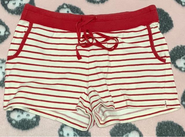 UNIQLO {[_[@V[gpc   uh 