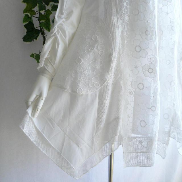 新品 9819 ML オーガンジー 花刺繍 シャツ チュニック 白 春 夏 秋 レディース 綿100% 美しい透け感 異素材切替 < 女性ファッション 新品 9819 ML オーガンジー 花刺繍 シャツ チュニック 白 春 夏 秋 レディース 綿100% 美しい透け感 異素材切替 < 女性ファッションの