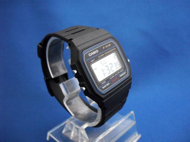 CASIO Collection STANDARDカシオ腕時計F91W < ブランド CASIO Collection STANDARDカシオ腕時計F91W < ブランドの