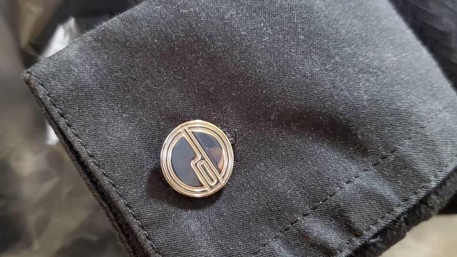 正規未 アルフレッドダンヒル ADロゴ×dエンブレム カフス ミニマルカフリンクス Wラウンドボタン < ブランド  正規未 アルフレッドダンヒル ADロゴ×dエンブレム カフス ミニマルカフリンクス Wラウンドボタン < ブランドの