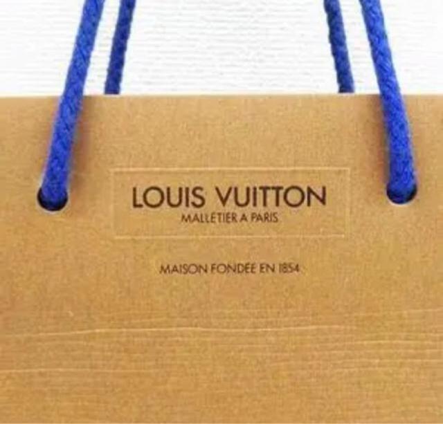 ルイヴィトン LOUIS VUITTON  紙袋 < 女性ファッション  ルイヴィトン LOUIS VUITTON  紙袋 < 女性ファッションの