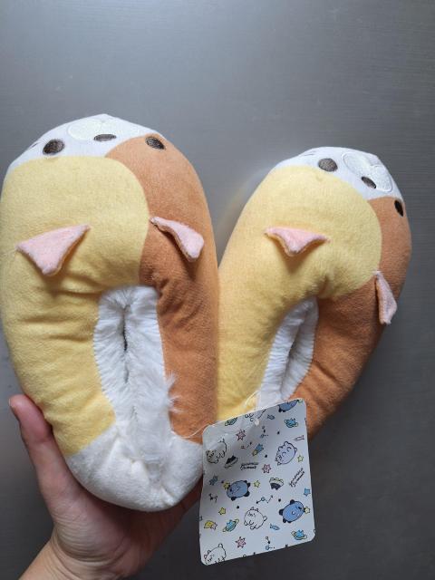 No.100 新品★「ごろねこサミット」ふわもこスリッパ@ < キッズ/ベビー No.100 新品★「ごろねこサミット」ふわもこスリッパ@ < キッズ/ベビーの