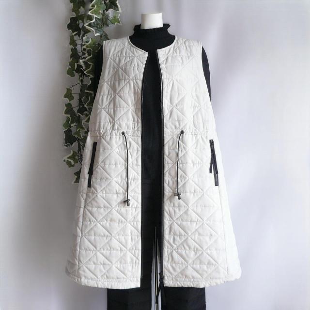 新品 a012 M 上質 キルティング ロングジレ ライトグレー 秋冬 レディース 配色ジップ 大人 きれいめ 上品 高級感 < 女性ファッション 新品 a012 M 上質 キルティング ロングジレ ライトグレー 秋冬 レディース 配色ジップ 大人 きれいめ 上品 高級感 < 女性ファッションの