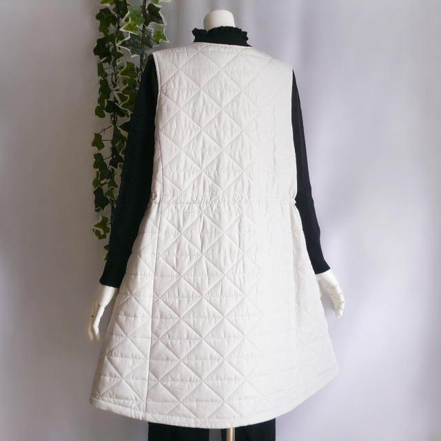 新品 a012 M 上質 キルティング ロングジレ ライトグレー 秋冬 レディース 配色ジップ 大人 きれいめ 上品 高級感 < 女性ファッション 新品 a012 M 上質 キルティング ロングジレ ライトグレー 秋冬 レディース 配色ジップ 大人 きれいめ 上品 高級感 < 女性ファッションの
