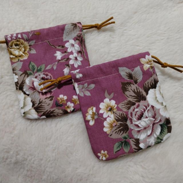 ★ミニ巾着セット★暗めのピンク♪花柄★ < 女性ファッション ★ミニ巾着セット★暗めのピンク♪花柄★ < 女性ファッションの