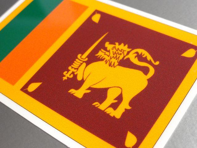 1■スリランカ国旗ステッカー1枚 シール ☆即買!■ < レジャー/スポーツ 1■スリランカ国旗ステッカー1枚 シール ☆即買!■ < レジャー/スポーツの