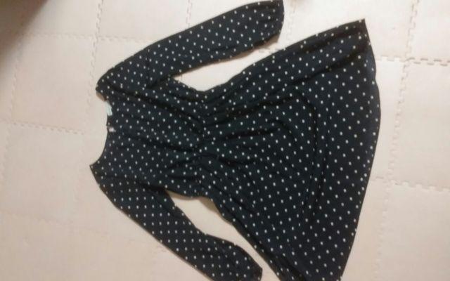 earth music&ecology Sサイズ 黒地にベージュのドット 美品 < ブランド earth music&ecology Sサイズ 黒地にベージュのドット 美品 < ブランドの