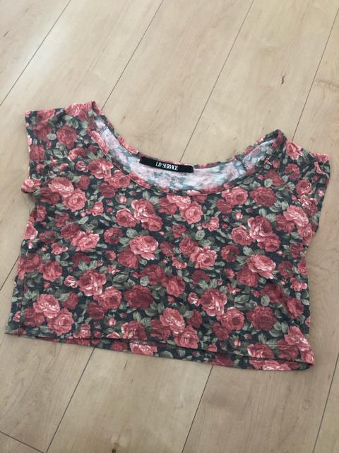 リップサービス ショート花柄Tシャツ < ブランド  リップサービス ショート花柄Tシャツ  < ブランドの