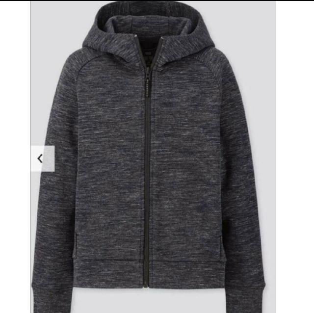 100★ユニクロ★UNIQLO★ドライストレッチスウェットパーカー★新品★送料無料 < キッズ/ベビー  100★ユニクロ★UNIQLO★ドライストレッチスウェットパーカー★新品★送料無料 < キッズ/ベビーの