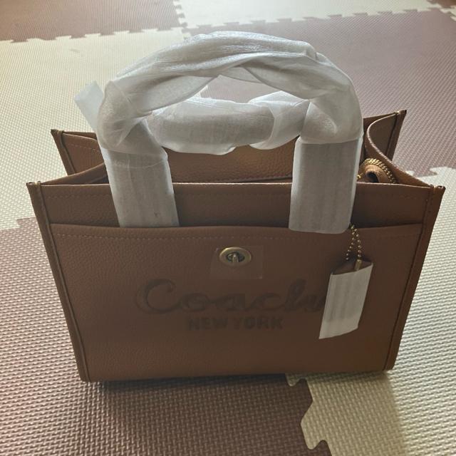 【新品未使用】コーチ カーゴ トート バッグ 26 アウトレット ブラウン < ブランド 【新品未使用】コーチ カーゴ トート バッグ 26 アウトレット ブラウン < ブランドの