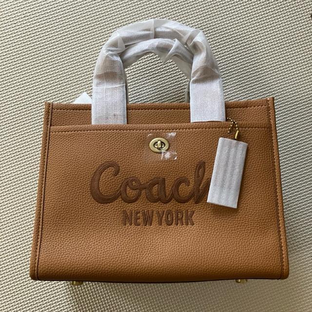 【新品未使用】コーチ カーゴ トート バッグ 26 アウトレット ブラウン < ブランド 【新品未使用】コーチ カーゴ トート バッグ 26 アウトレット ブラウン < ブランドの