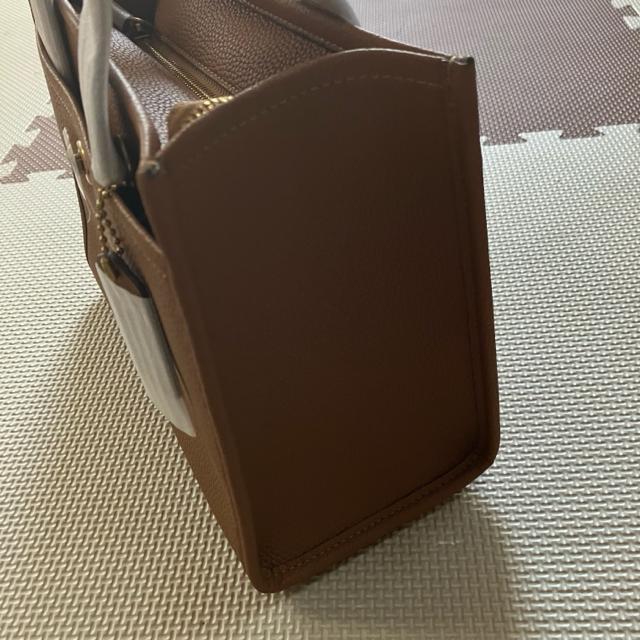 【新品未使用】コーチ カーゴ トート バッグ 26 アウトレット ブラウン < ブランド 【新品未使用】コーチ カーゴ トート バッグ 26 アウトレット ブラウン < ブランドの