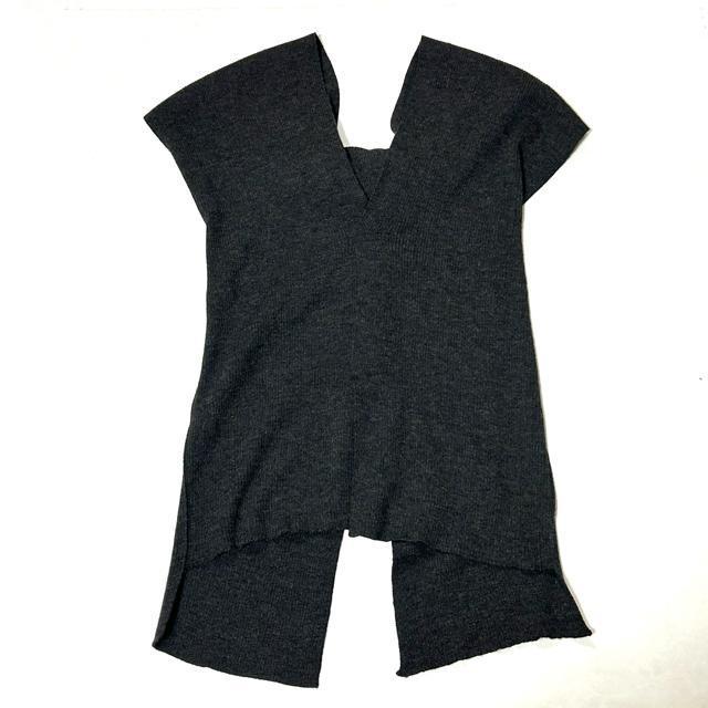 美品 HACHE アッシュ メリノウール ノースリーブ ニット トップス M < 女性ファッション 美品 HACHE アッシュ メリノウール ノースリーブ ニット トップス M < 女性ファッションの
