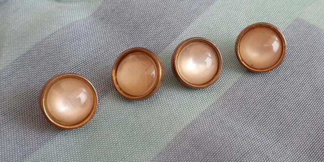 ボタン パール小J < ペット/手芸/園芸  ボタン パール小J  < ペット/手芸/園芸の