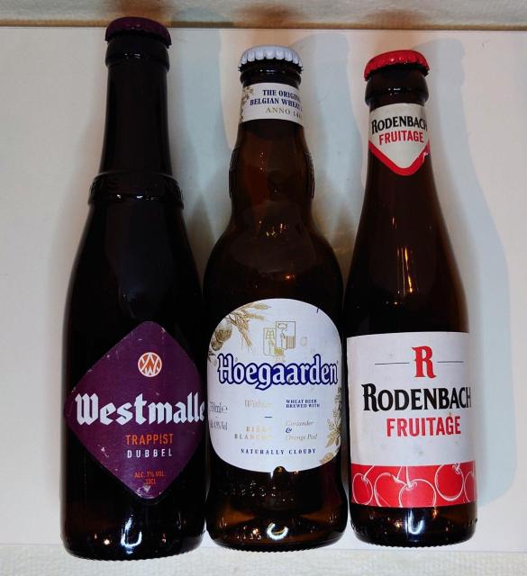 ベルギービール★空瓶★14本★ビール★ワールドビール★クラフトビール★ガラス素材★インテリア★オブジェ★小道具★店舗飾り★送料無料 < インテリア/ライフ ベルギービール★空瓶★14本★ビール★ワールドビール★クラフトビール★ガラス素材★インテリア★オブジェ★小道具★店舗飾り★送料無料 < インテリア/ライフの