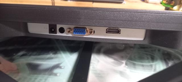 LCDQ[~Oj^[ 23.8C` VGA/HDMI/j^[ u[hEHb`@  PC{/Ӌ@ 