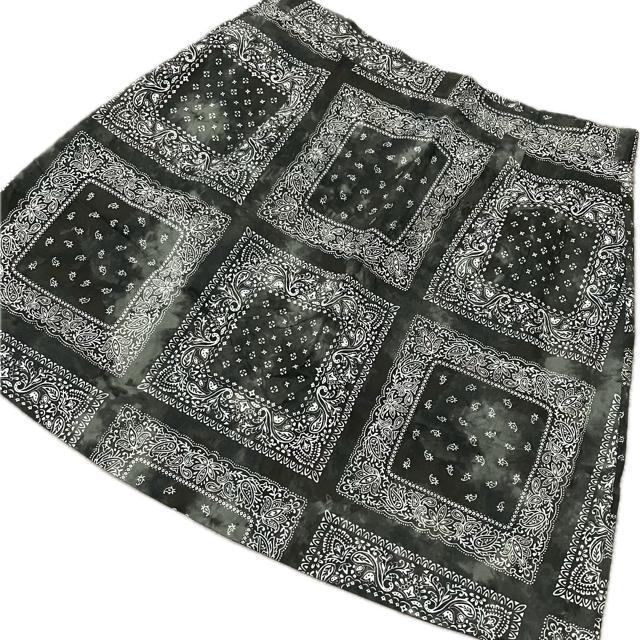 UGG 美品 バンダナ 総柄 フロントボタン ミニ スカート < 女性ファッション UGG 美品 バンダナ 総柄 フロントボタン ミニ スカート < 女性ファッションの